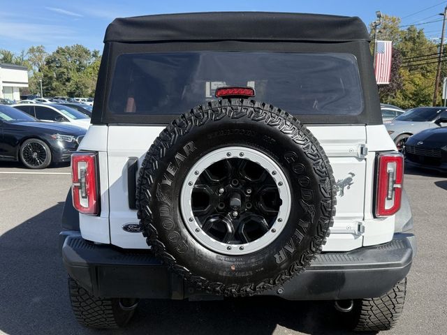 2024 Ford Bronco Badlands 4 Door Advanced 4x4 w/ Sasquatch Pkg & Hard/Soft Tops - 23097935 - 4