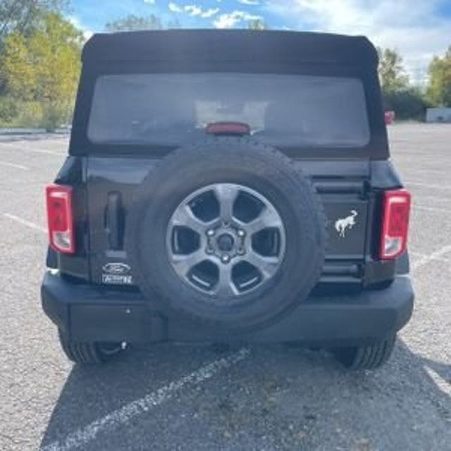 2024 Ford Bronco Big Bend photo 10