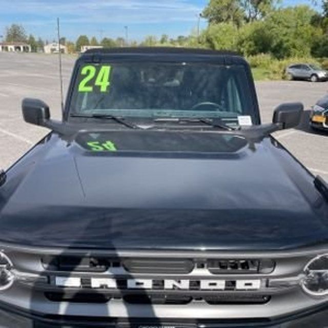 2024 Ford Bronco Big Bend photo 3