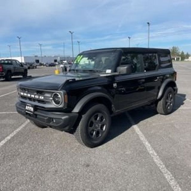 2024 Ford Bronco Big Bend photo 4