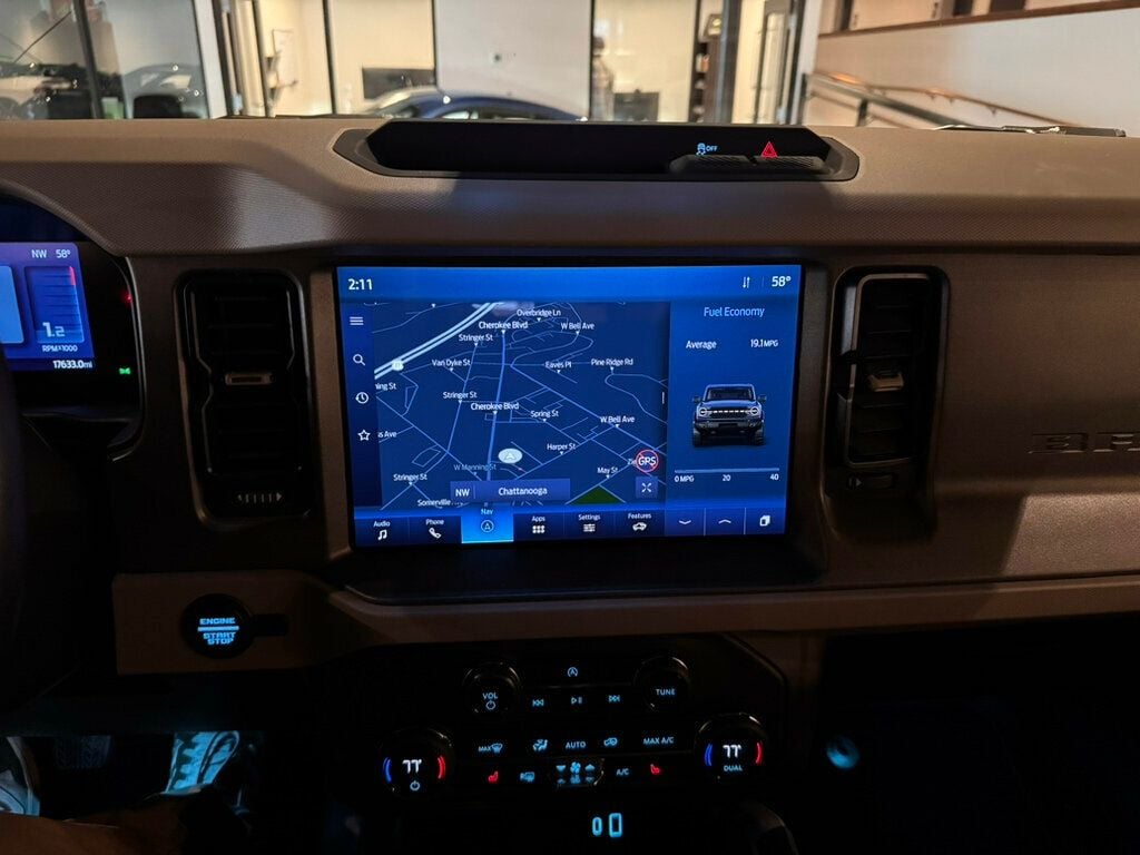 2024 Ford Bronco BigBend/4x4/7SpeedManual/Co-Pilot360/DualZoneClimate/HtdSeats - 22986047 - 13