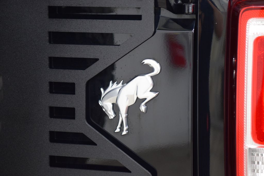 2024 Ford Bronco Black Diamond - 23046712 - 18