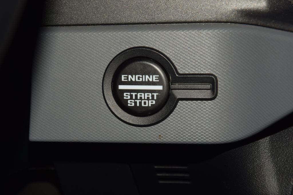 2024 Ford Bronco Black Diamond - 23046712 - 33