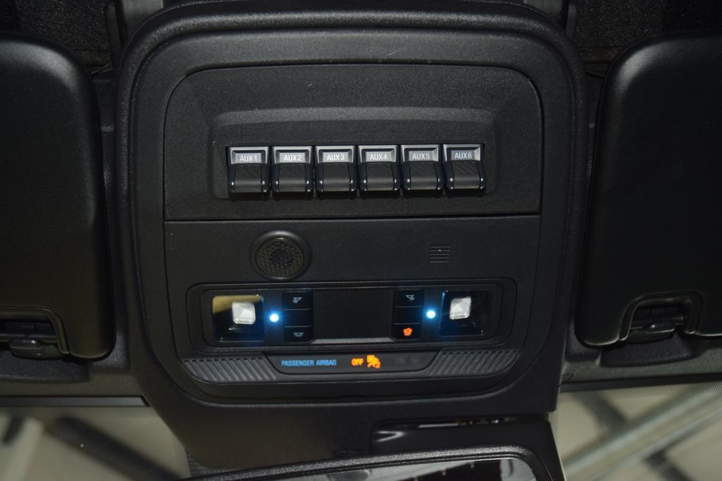 2024 Ford Bronco Black Diamond - 23046712 - 42