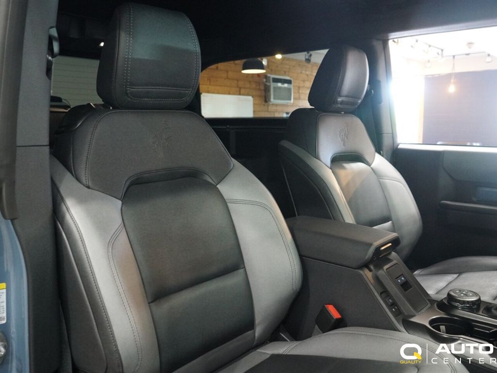 2024 Ford Bronco Black Diamond 2 Door 4x4 - 22879019 - 25