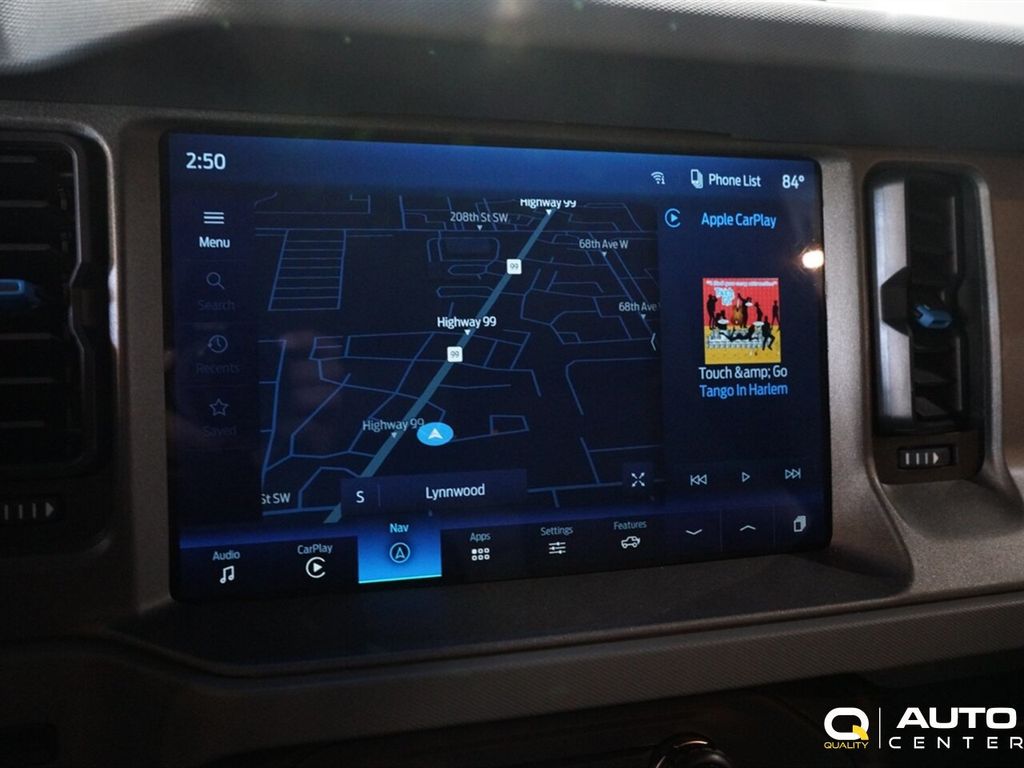 2024 Ford Bronco Black Diamond 2 Door 4x4 - 22879019 - 38