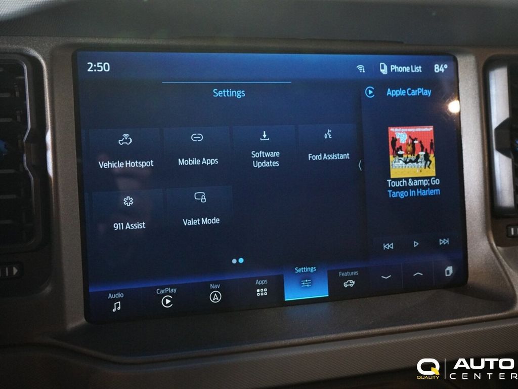 2024 Ford Bronco Black Diamond 2 Door 4x4 - 22879019 - 41