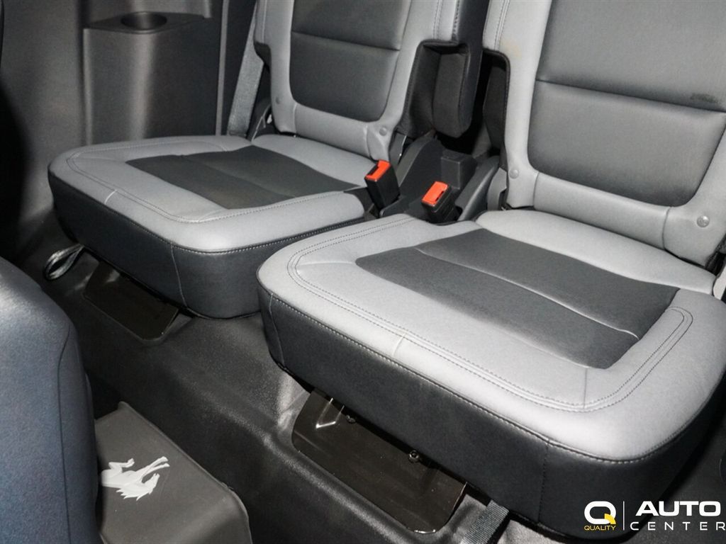 2024 Ford Bronco Black Diamond 2 Door 4x4 - 22879019 - 46