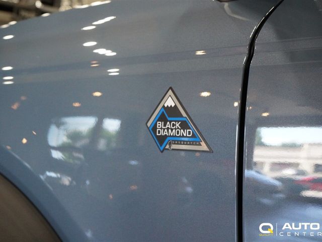 2024 Ford Bronco Black Diamond 2 Door 4x4 - 22879019 - 8