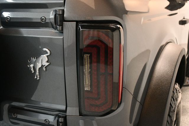 2024 Ford Bronco Black Diamond 2 Door 4x4 - 23006203 - 12