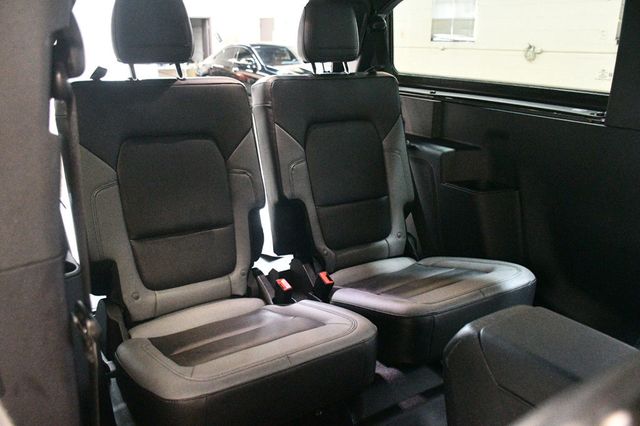 2024 Ford Bronco Black Diamond 2 Door 4x4 - 23006203 - 33