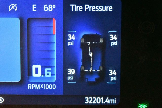 2024 Ford Bronco Black Diamond 2 Door 4x4 - 23006203 - 42