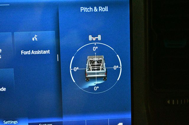 2024 Ford Bronco Black Diamond 2 Door 4x4 - 23006203 - 56