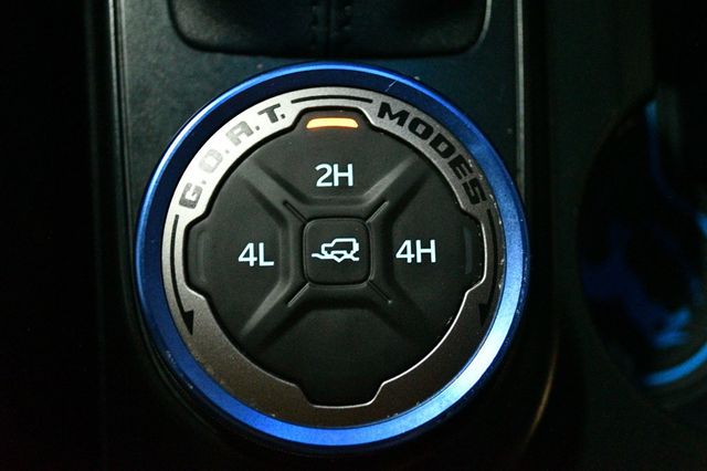 2024 Ford Bronco Black Diamond 2 Door 4x4 - 23006203 - 63