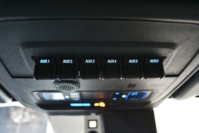 2024 Ford Bronco Black Diamond 2 Door 4x4 - 23006203 - 66