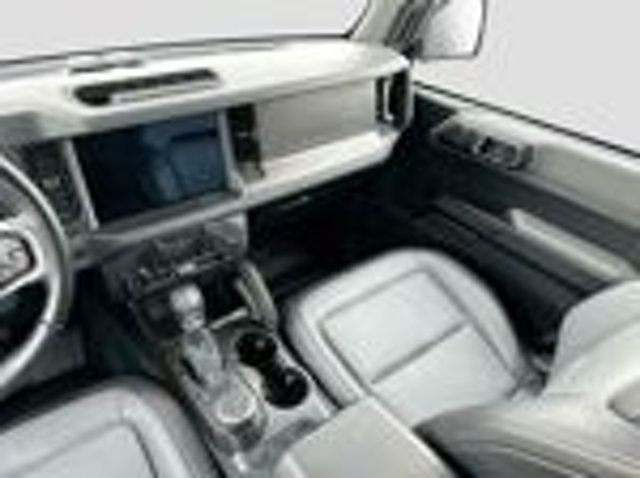 2024 Ford Bronco Everglades - 23029067 - 18