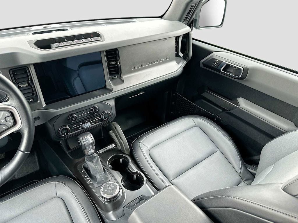 2024 Ford Bronco Everglades - 23029067 - 19