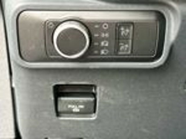 2024 Ford Bronco Everglades - 23029067 - 30