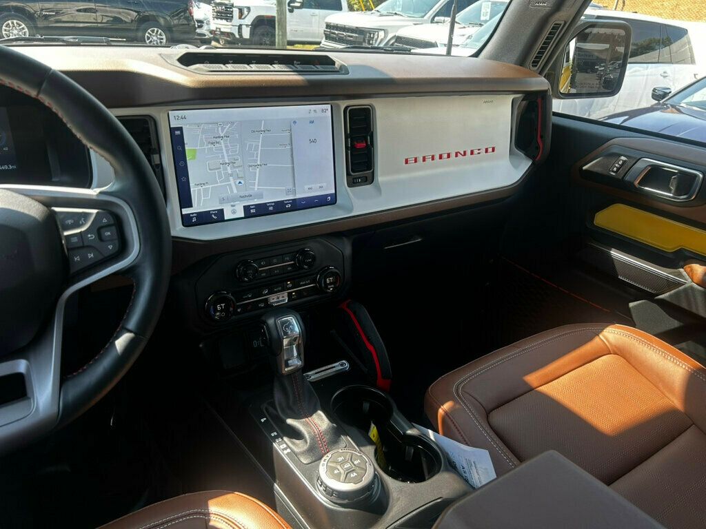 2024 Ford Bronco Heritage Limited First Edition photo 23