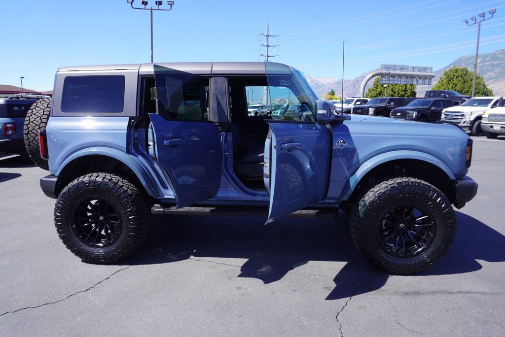 2024 Ford Bronco OUTER BANKS - 23041171 - 23