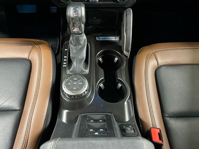 2024 Ford Bronco Outer Banks 4 Door 4x4 - 23075104 - 11
