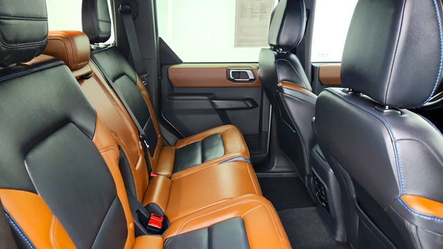 2024 Ford Bronco Outer Banks 4 Door 4x4 - 22973031 - 21