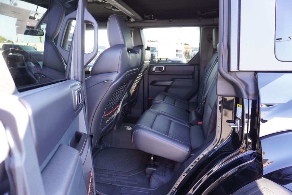 2024 Ford Bronco RAPTOR - 22931421 - 18