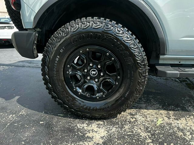 2024 Ford Bronco WildtrakSeries/LuxPkg/AdaptiveCruiseControl/HeatedLeatherSeats - 22910855 - 29