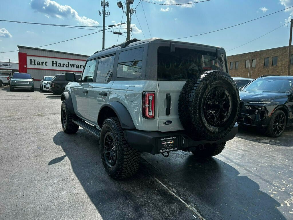 2024 Ford Bronco Wildtrak photo 3