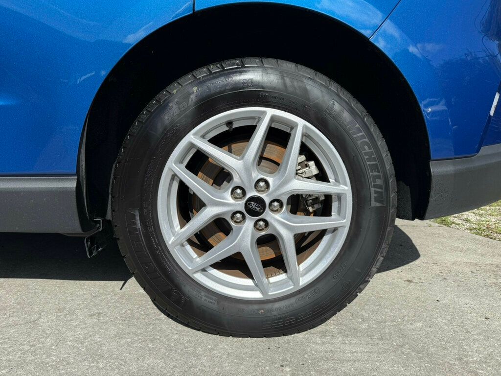 2024 Ford Edge SEL photo 10