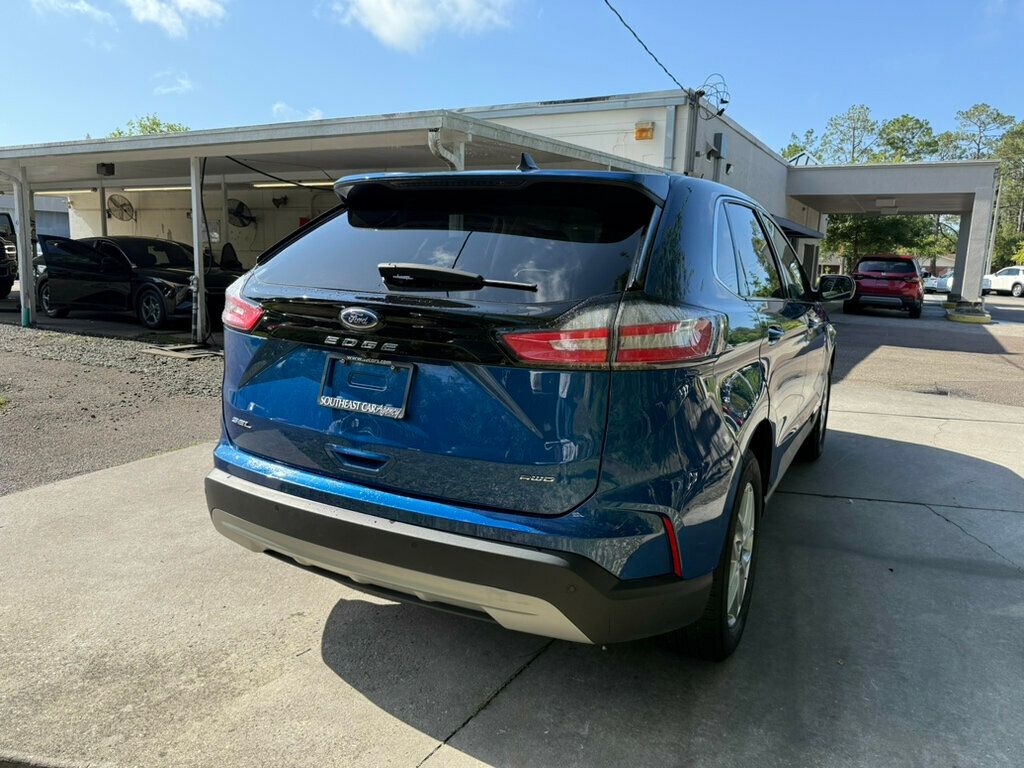 2024 Ford Edge SEL photo 11