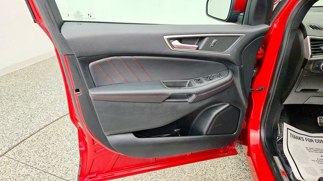 2024 Ford Edge ST-Line AWD w/ Panoramic Vista Roof & Heated Wheel - 23087213 - 10