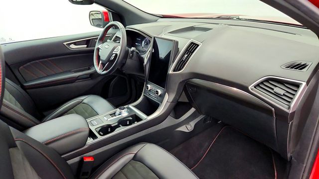 2024 Ford Edge ST-Line AWD w/ Panoramic Vista Roof & Heated Wheel - 23087213 - 22