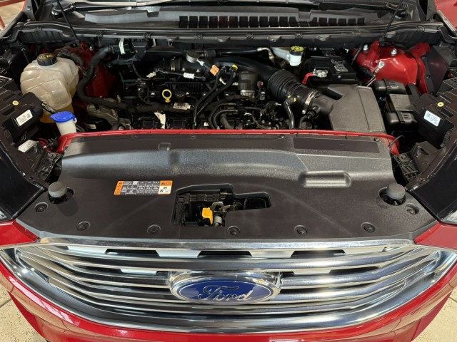 2024 Ford Edge Titanium photo 13