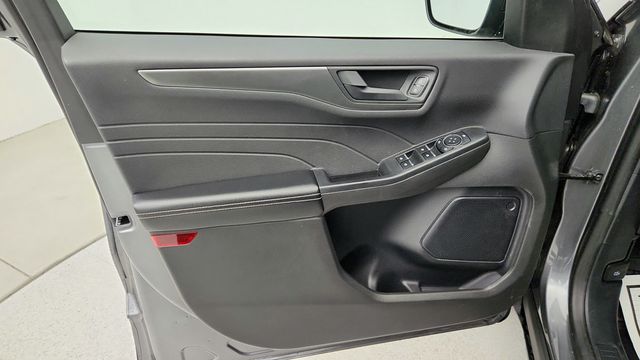 2024 Ford Escape Active AWD with Tech Pack #1 - 22945457 - 9
