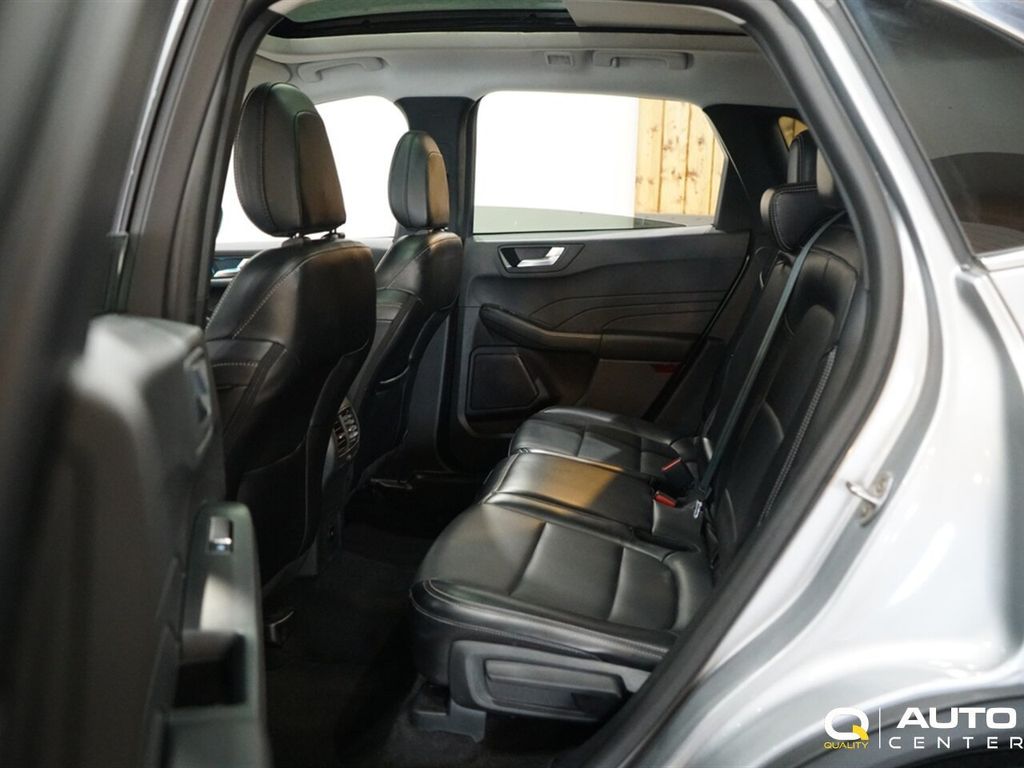 2024 Ford Escape Platinum AWD - 22935080 - 33