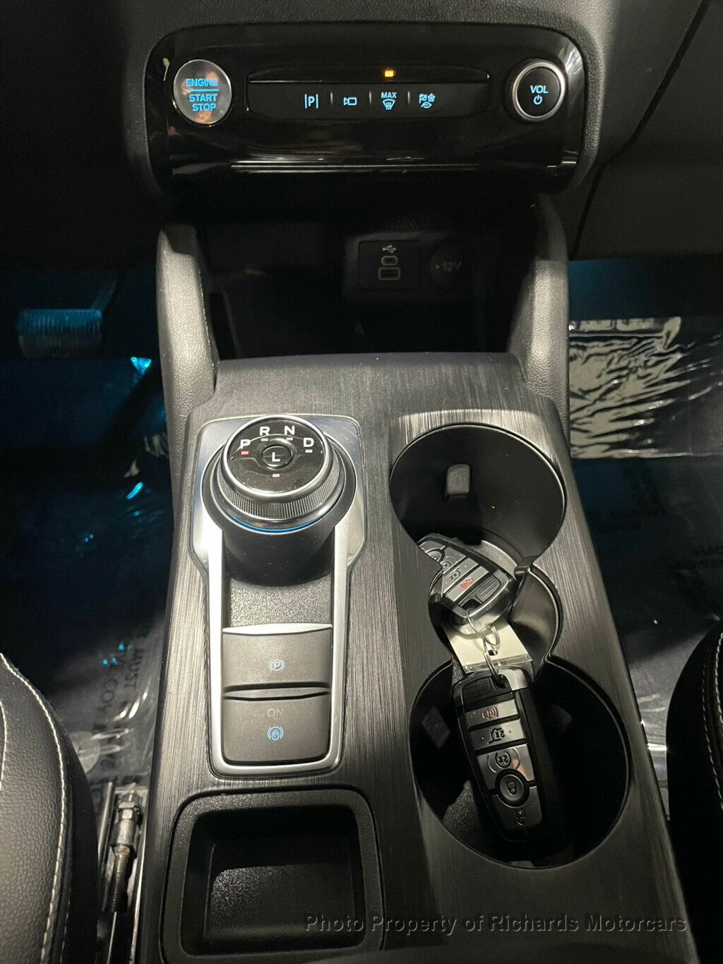 2024 Ford Escape Platinum AWD - 22980341 - 15