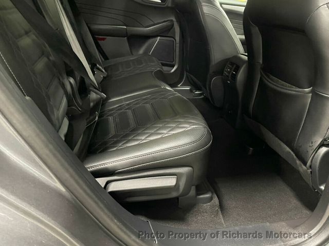 2024 Ford Escape Platinum AWD - 22980341 - 19