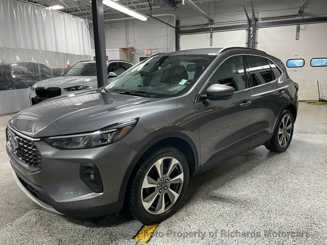 2024 Ford Escape Platinum AWD - 22980341 - 3
