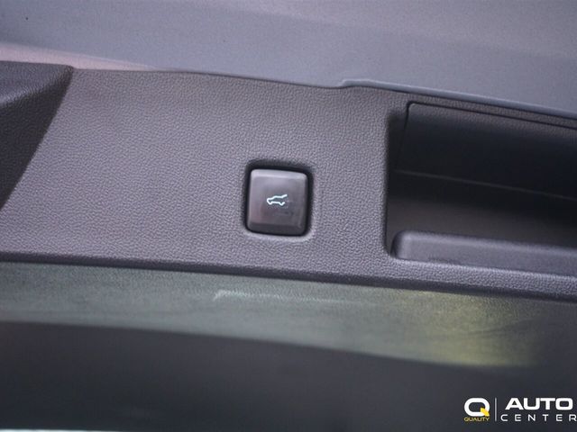 2024 Ford Escape ST-Line AWD - 22947823 - 28