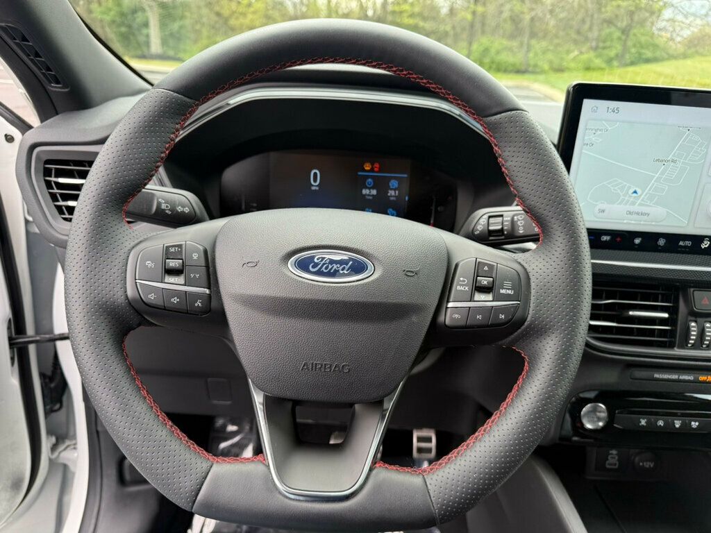 2024 Ford Escape ST-Line photo 20