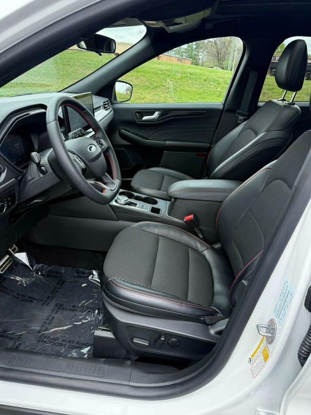2024 Ford Escape ST-Line AWD - 22820179 - 9