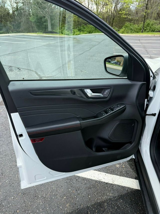 2024 Ford Escape ST-Line AWD - 22820179 - 26