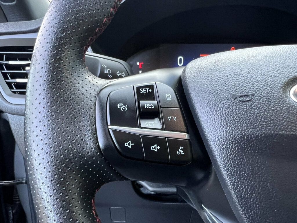 2024 Ford Escape ST-Line AWD - 23069842 - 17