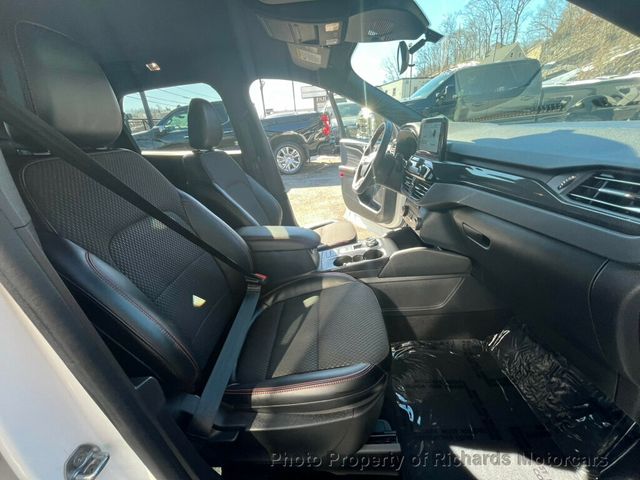 2024 Ford Escape ST-Line AWD - 22978850 - 15