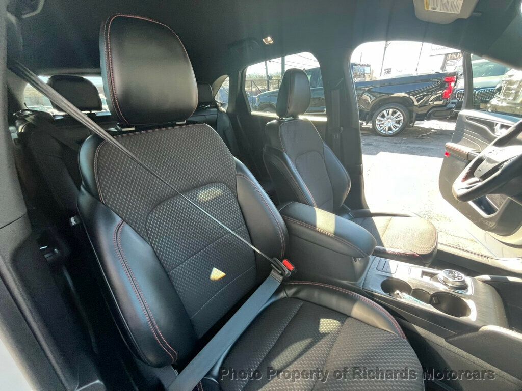 2024 Ford Escape ST-Line AWD - 22978850 - 16