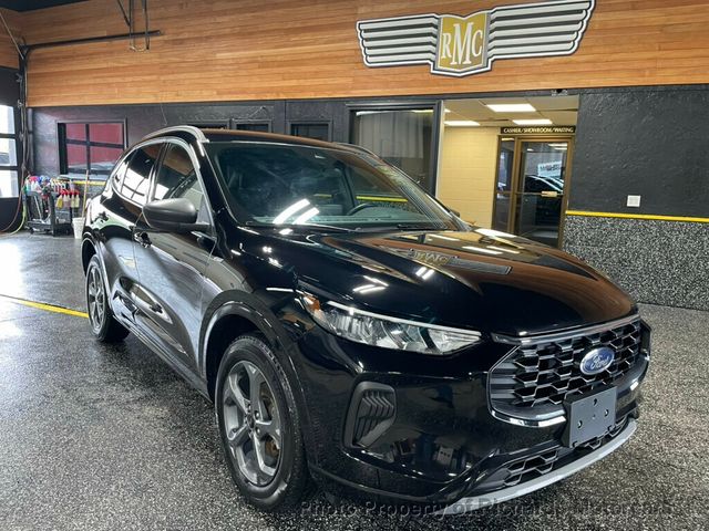 2024 Ford Escape ST-Line AWD - 23027490 - 1