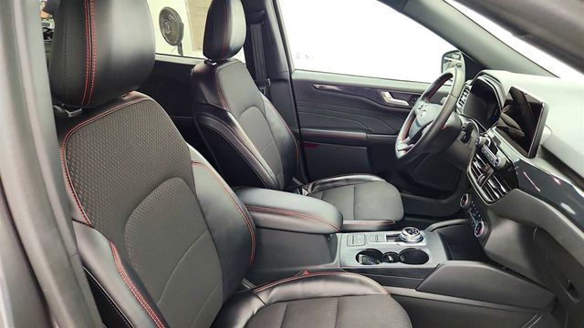 2024 Ford Escape ST-Line AWD - 23042730 - 20
