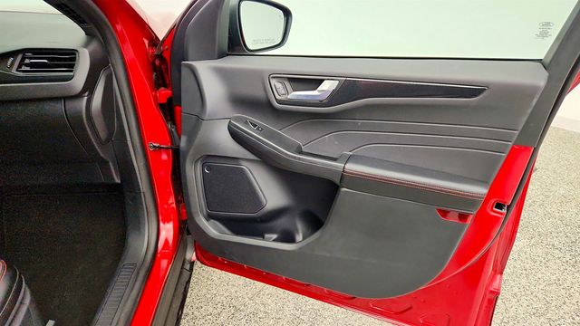 2024 Ford Escape ST-Line AWD w/ Panoramic Vista Roof - 23043134 - 22