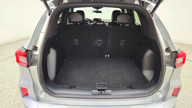 2024 Ford Escape ST-Line FWD w/ Cold Weather Pkg - 23047632 - 19